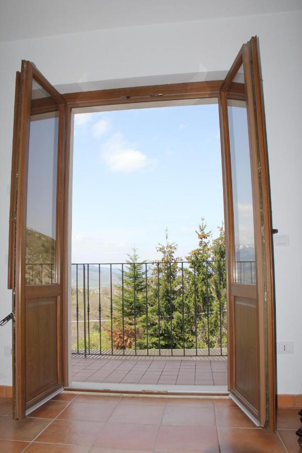 Il Pagliarello Di Villa San Giovanni San Demetrio ne' Vestini Exteriör bild
